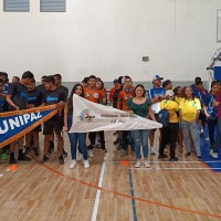 El selectivo de fútbol de la UTLP hace presencia en el acto protocolario de inauguración del torneo "Copa Gobernador 2023"